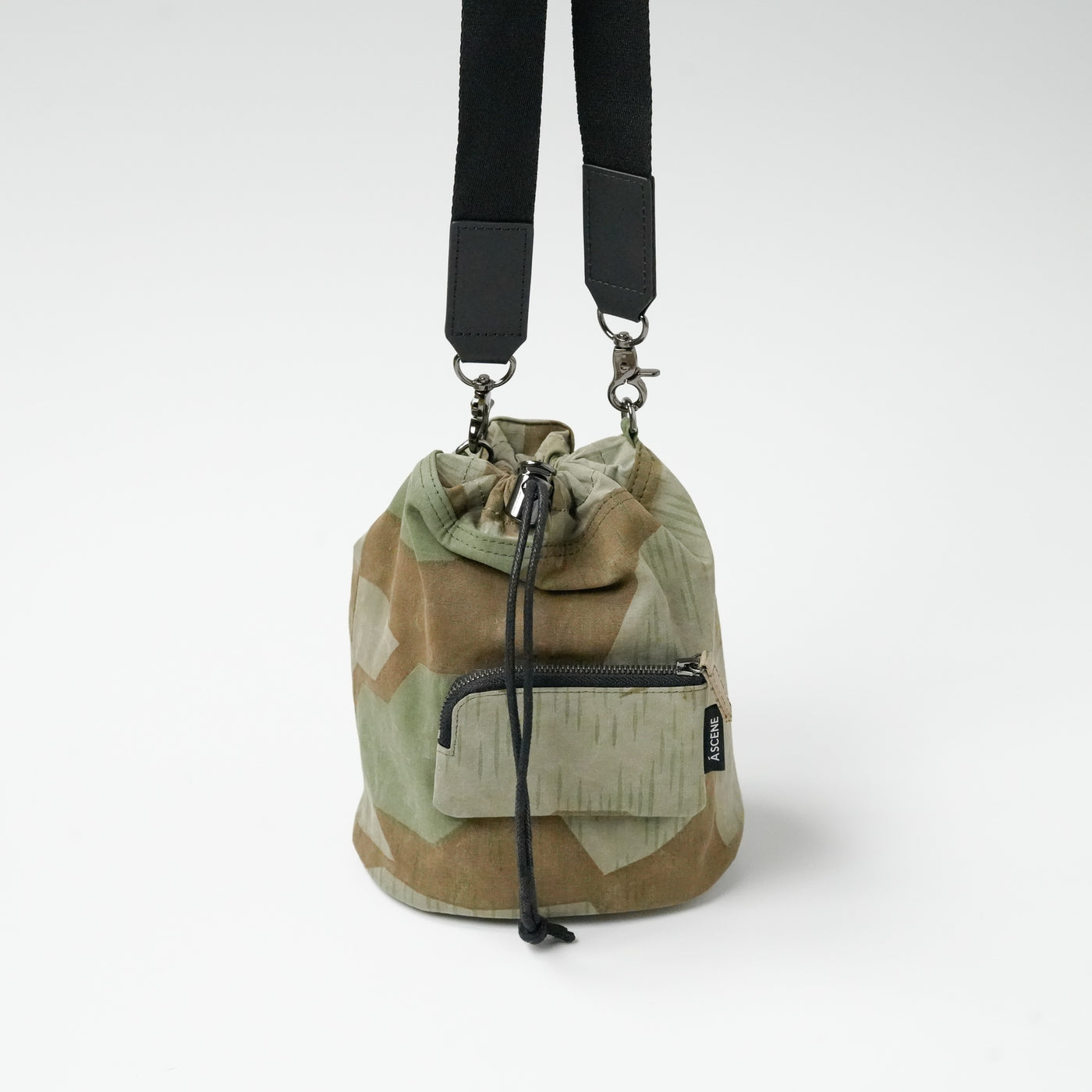 KINCHAKU SHOULDER with military tent fabric